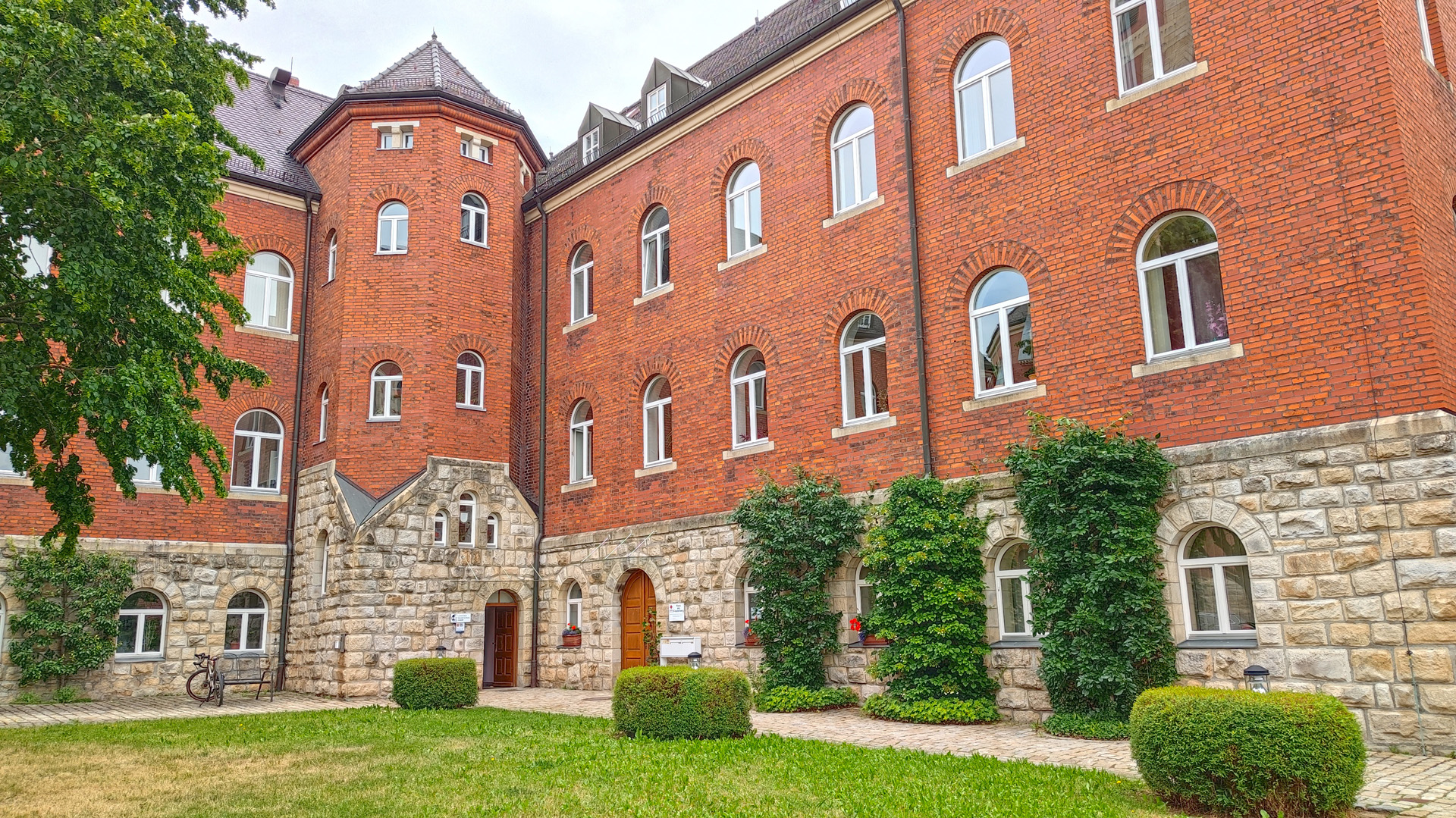 Außenaufnahme der Musikschule Cham