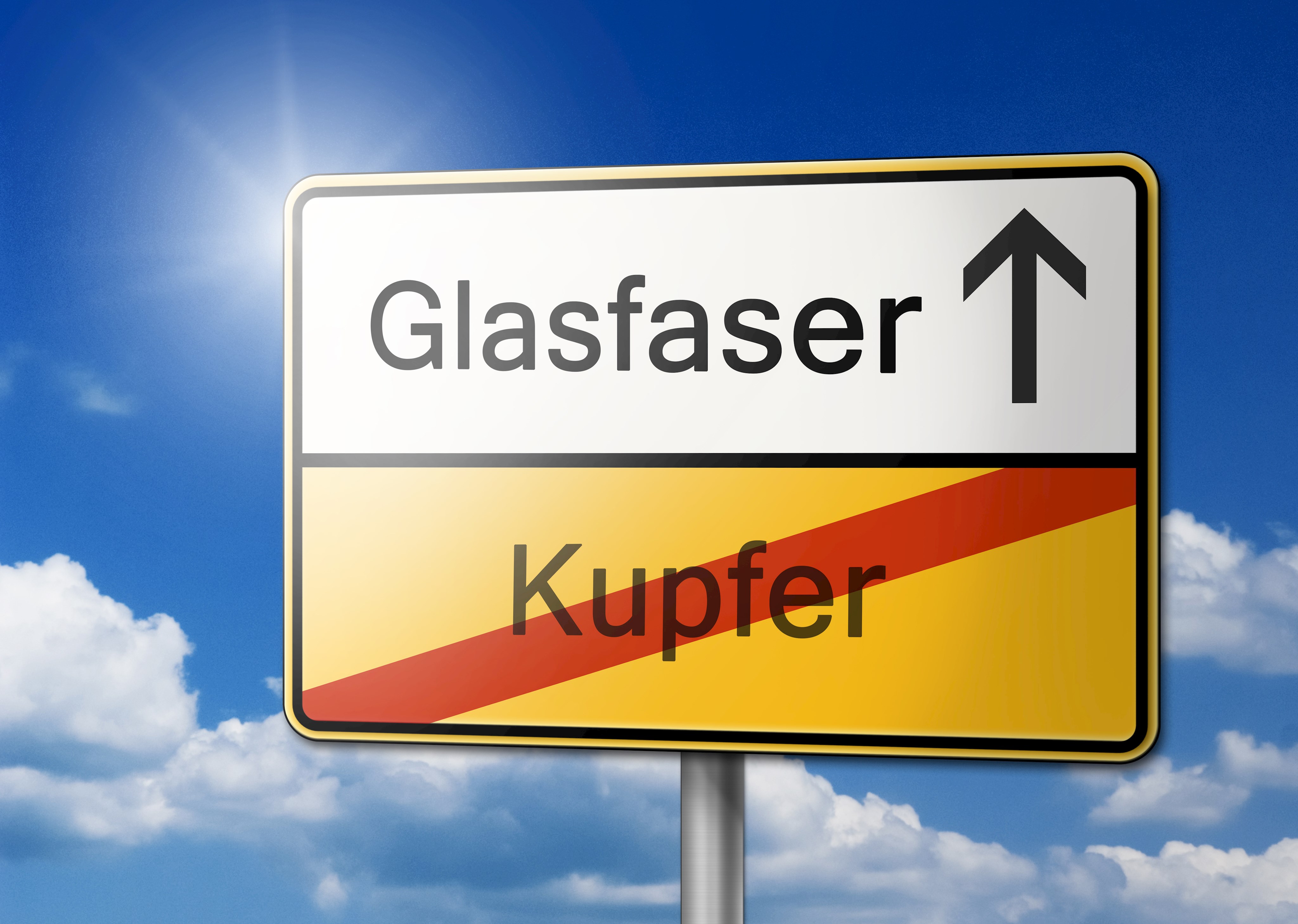 Verkehrsschild: Ende Kupfer - Anfang Glasfaser