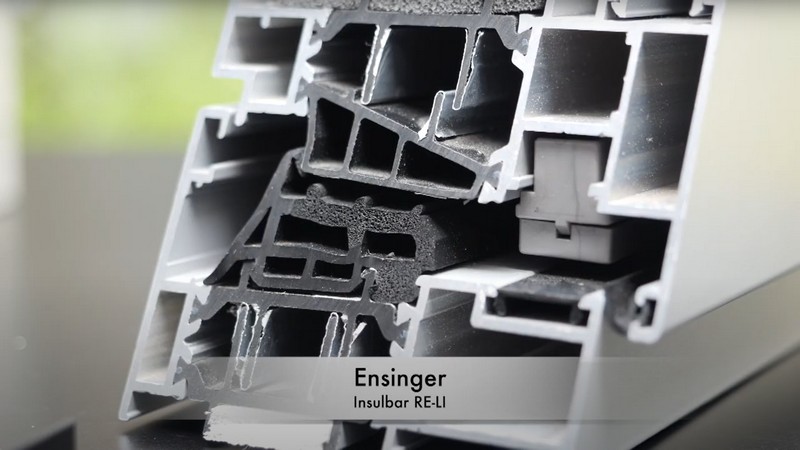 zur externen Seite: Ensinger GmbH | insulbar RE-LI - Ideal für grünes Bauen - unter www.youtube.com