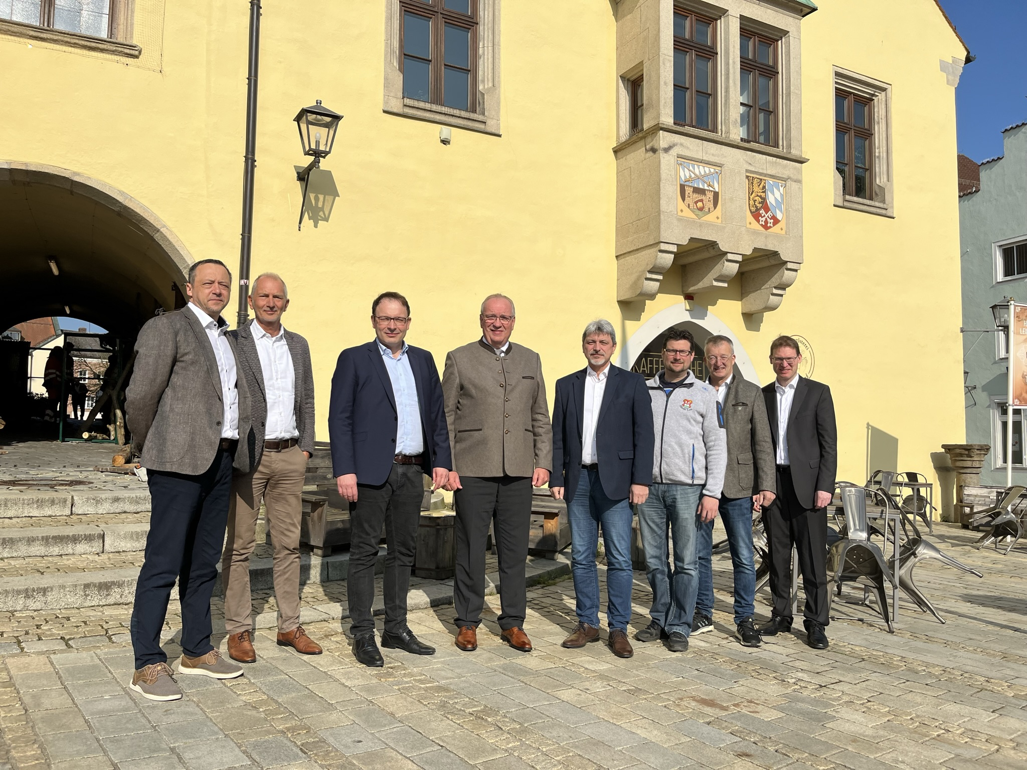 Landkreis und vier Stadtwerkskommunen gründen Regionalwerke GmbH