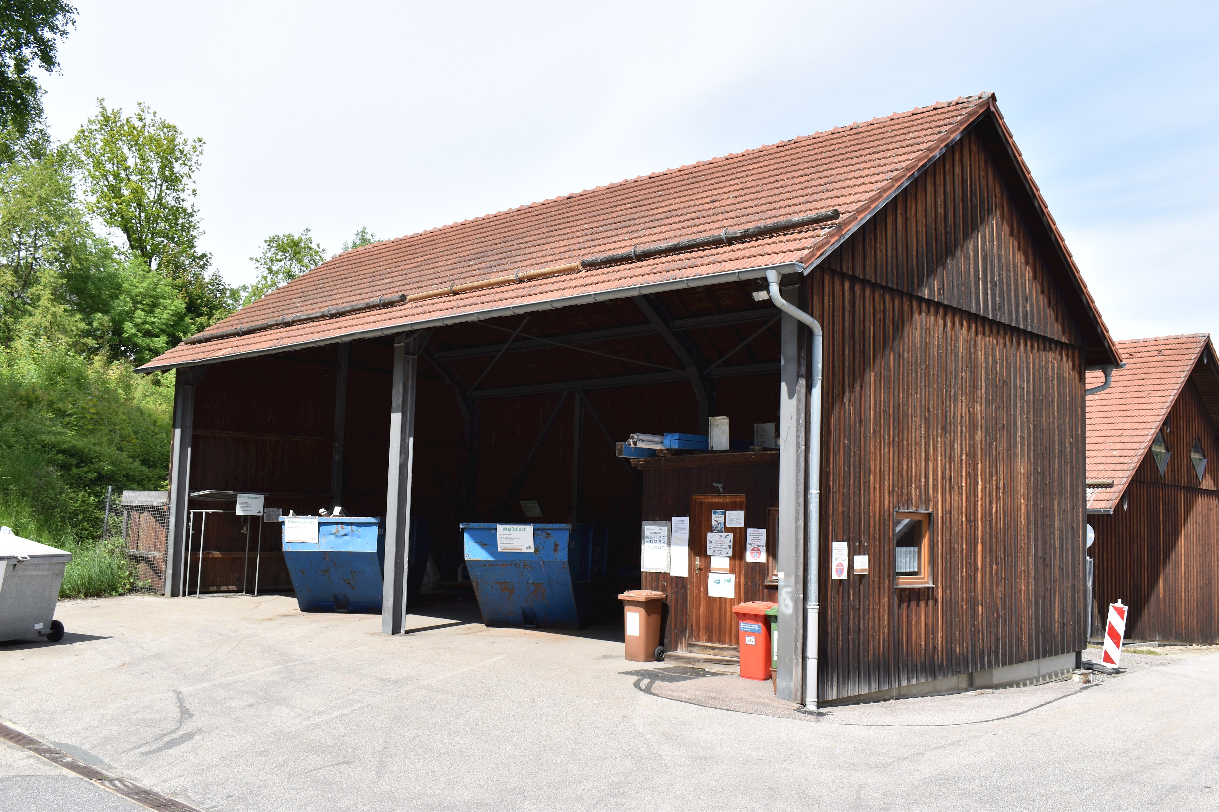 Wertstoffhof Arnschwang 1 Haus